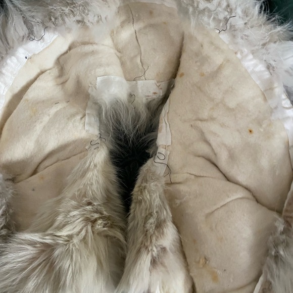 Elegant Cream Fur Shoulder Stole - Picture 5 of 7